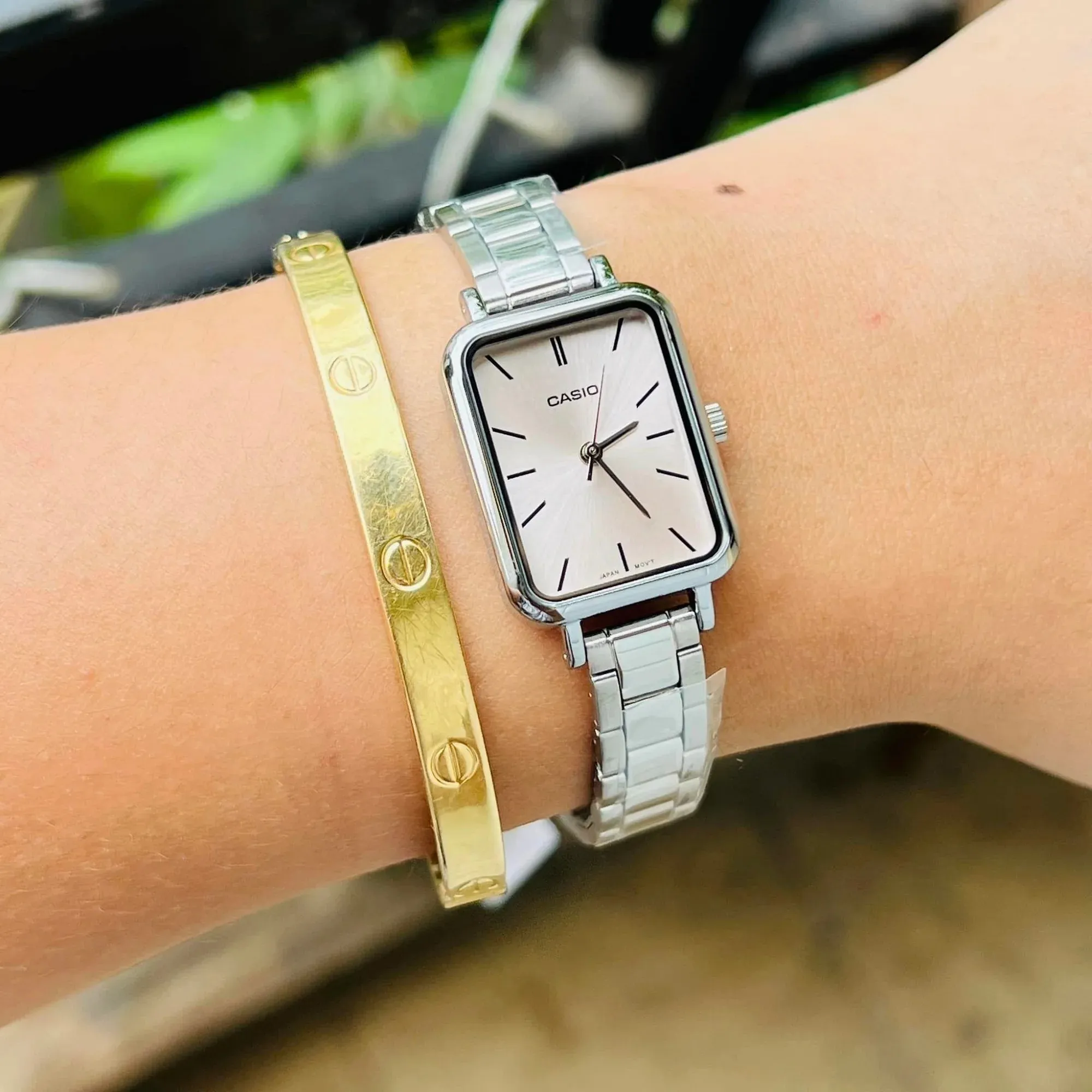 imgi_4_CasioLTP-V009D-4EUDFWatch_3