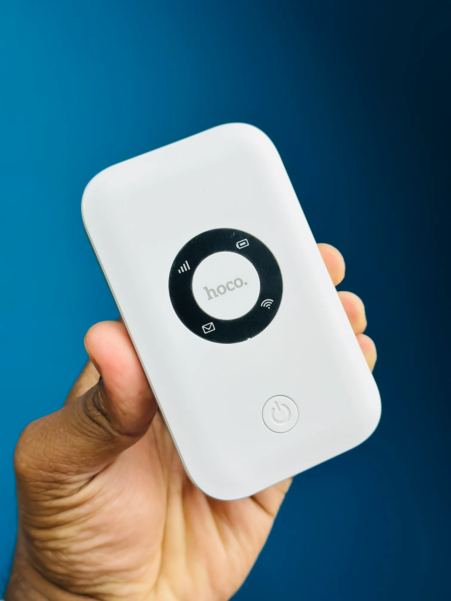 1776923537114_hoco-1.webp