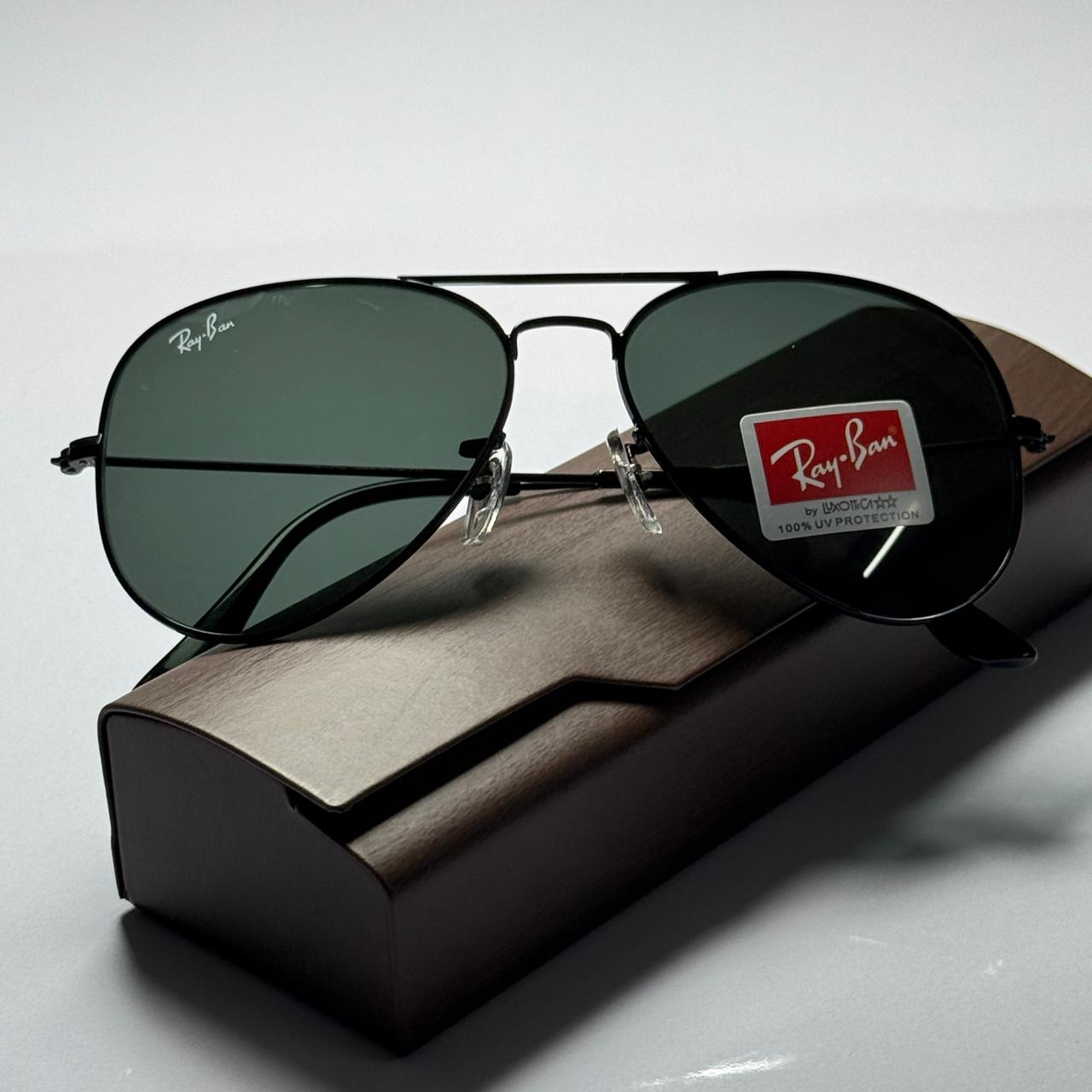 Ray Ban Aviator Classic sunglasses- Black (A Grade )