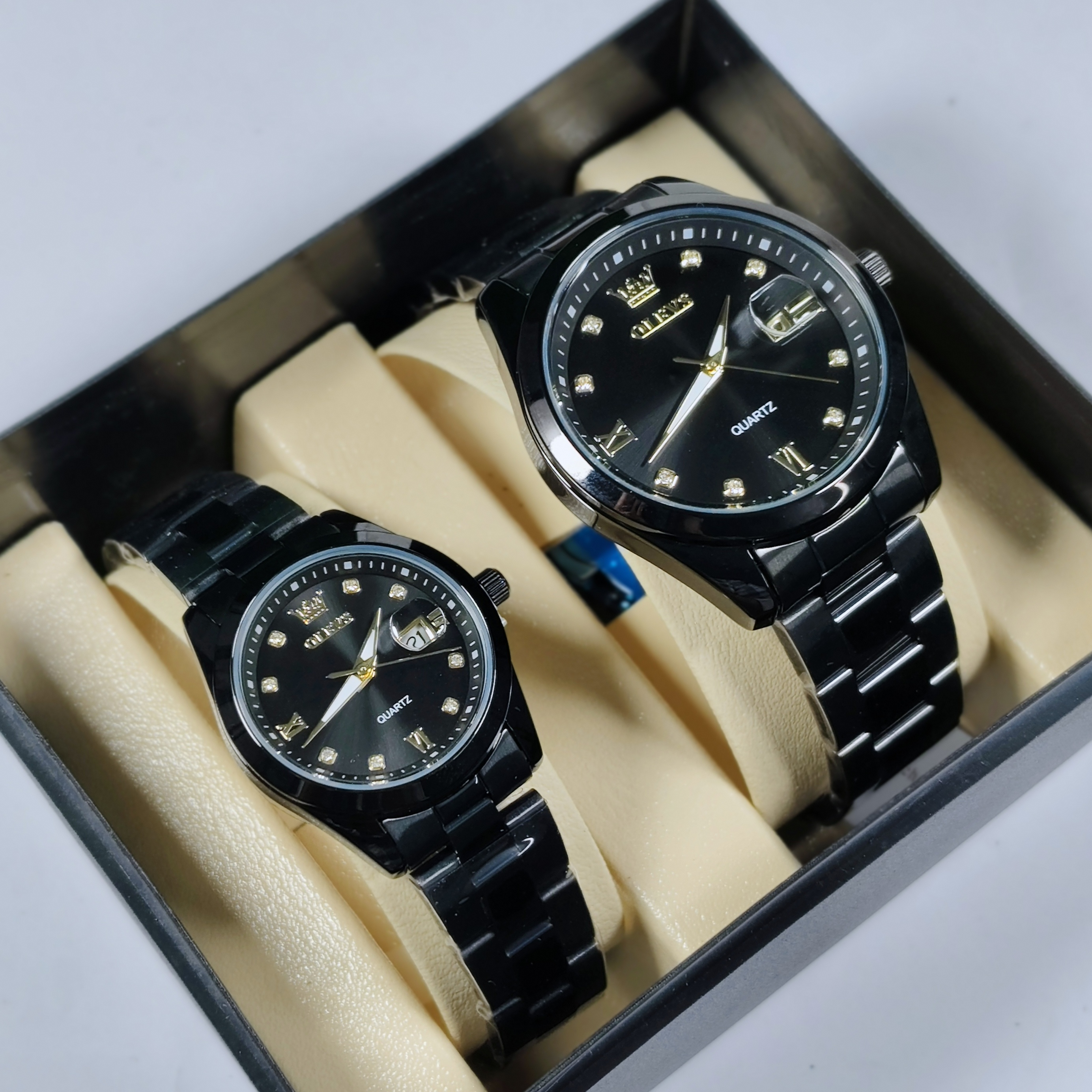 Olevs 3709 Couple Watch - Black