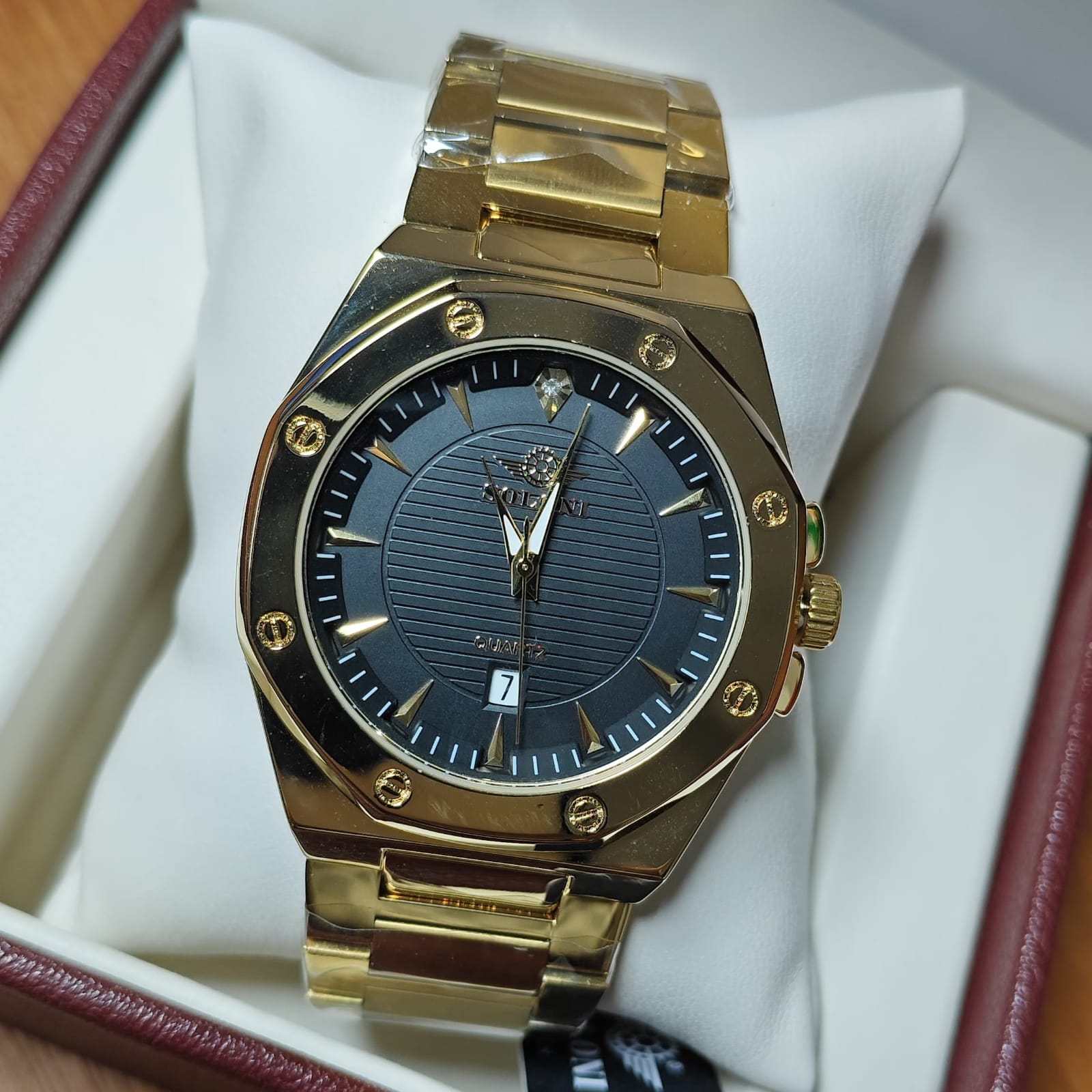 Soloni 1002M For Men - Gold Black with Premium Box