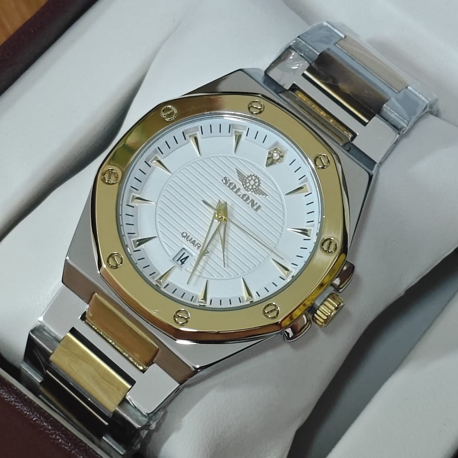 Soloni 1002M For Men - Silver Gold White With Premium Box