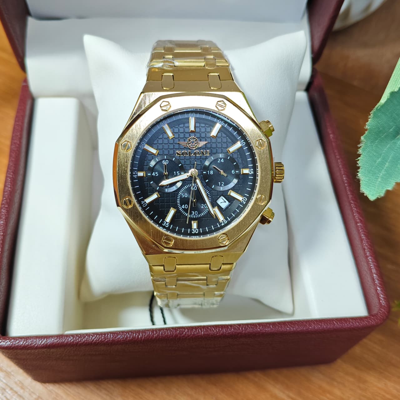 Soloni 3011 M For Men - Gold Black With Premium Box