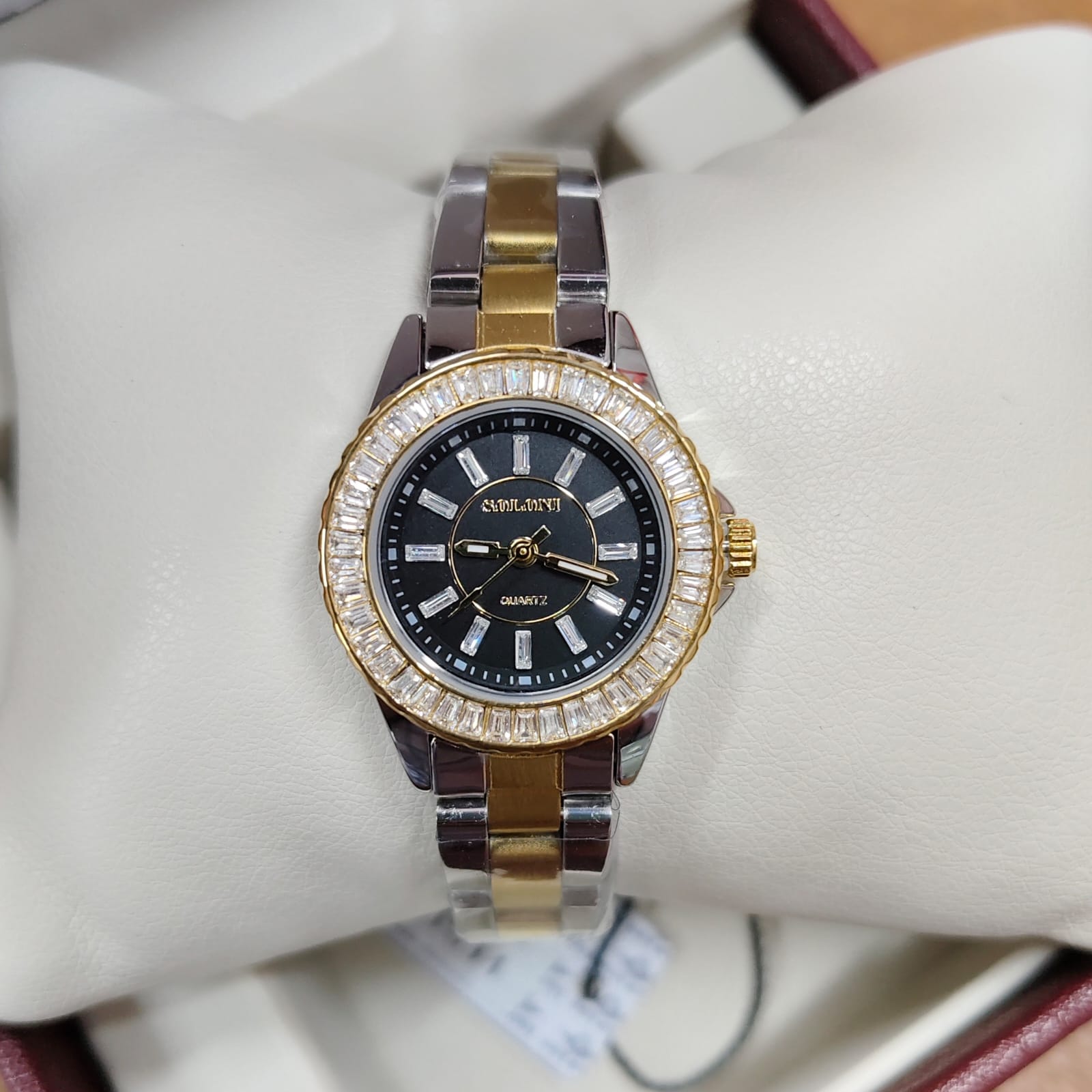 Soloni 1044 For Women - Silver Gold Black With Premium Box