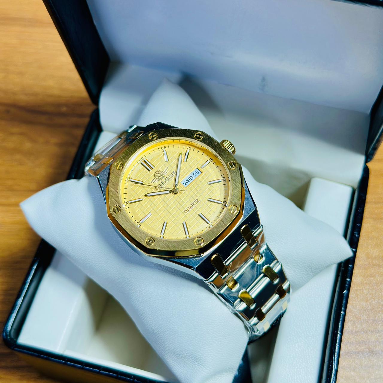 Soloni 1012M For Men -Silver Gold with Premium Box