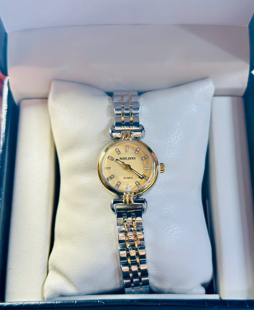 Soloni 1029 For Women - Silver Gold White With Premium Box
