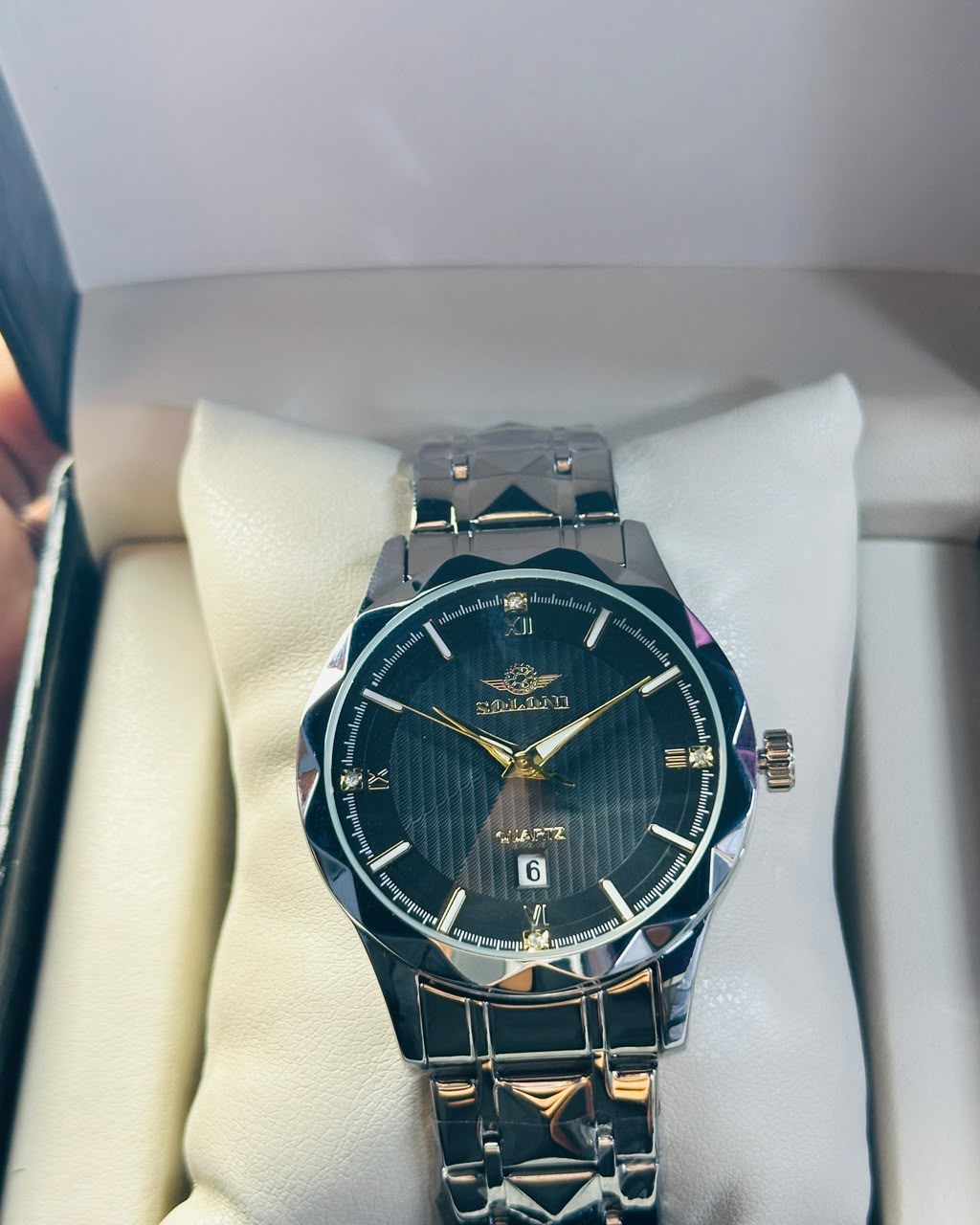 Soloni 1016 M For Men - Silver Black with Premium Box