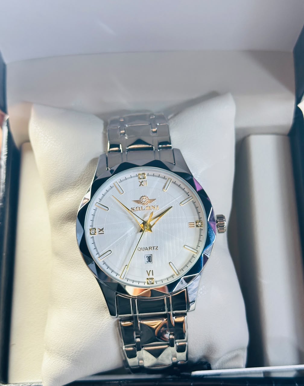 Soloni 1016 M For Men - Silver White with Premium Box
