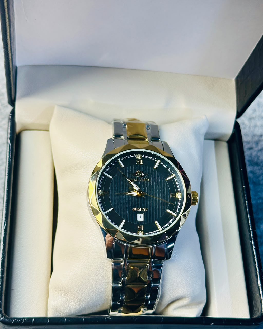 Soloni 1016 M For Men - Silver Gold Black with Premium Box