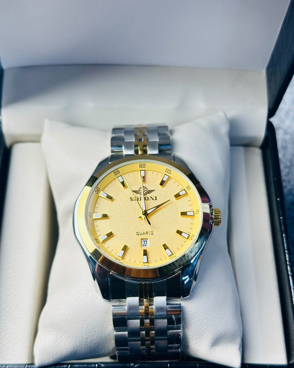 Soloni 1006 M For Men - Silver Gold with Premium Box