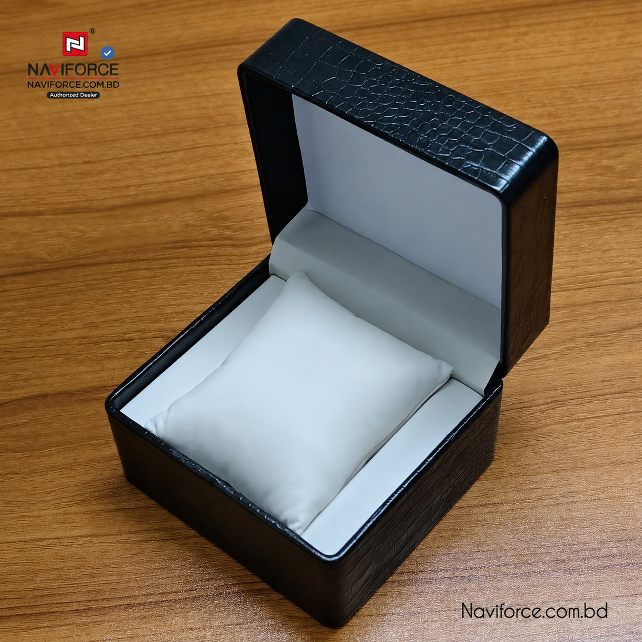 Watch Box Single Slot- Black White